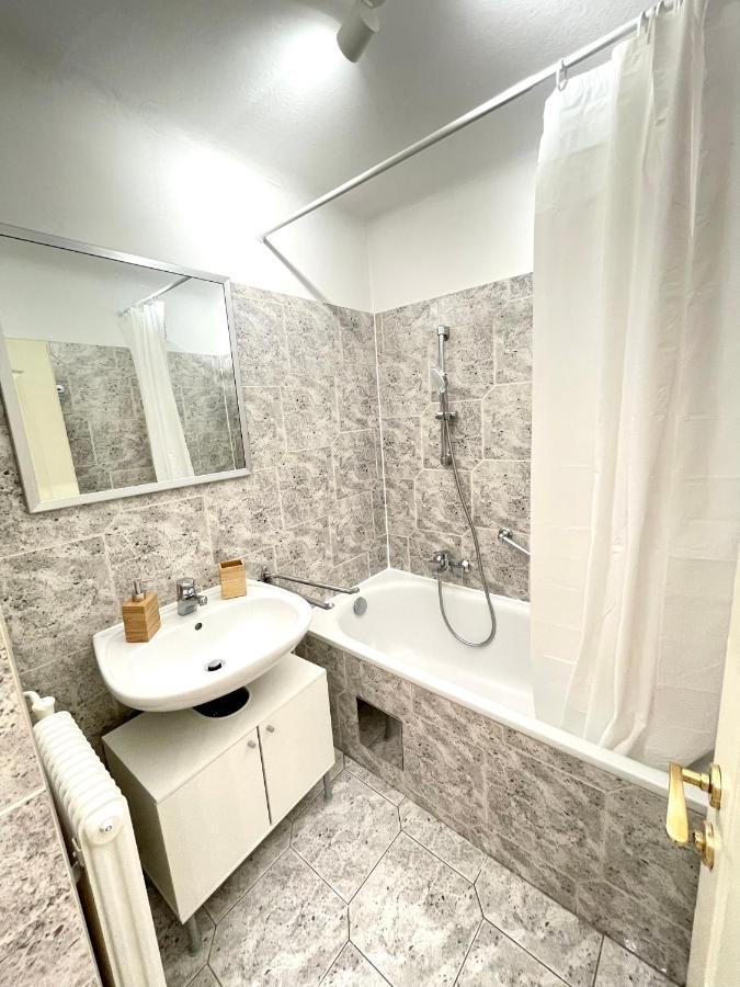 Cosy Apartment Near Schoenbrunn & Meidlinger Market فيينا المظهر الخارجي الصورة